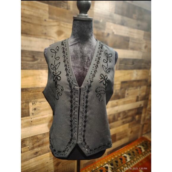 Vintage Alfred Dunner Black Beaded Vest Size 8 (Petite) - Picture 1 of 6